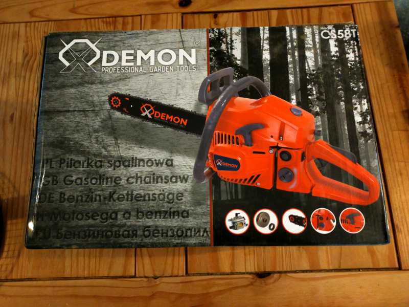 Petrol chainsaw | in Oxford 